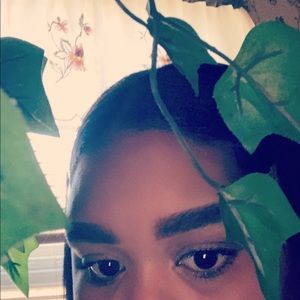 Meet your Posher, Candace